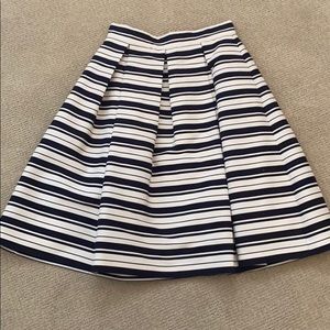 Navy stripe perfection!